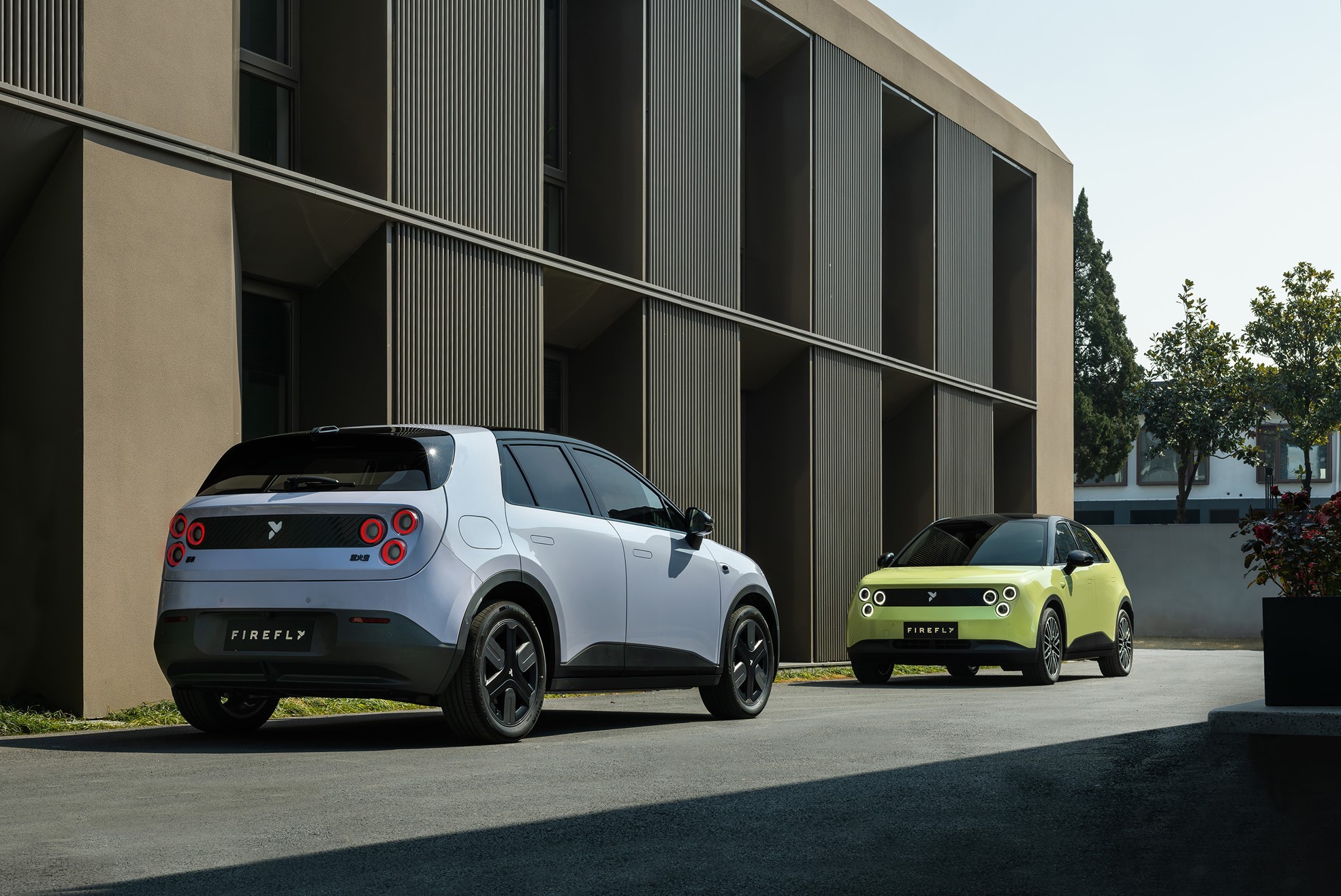 蔚来第三品牌firefly萤火虫首款车型4月19日上市将接入蔚来换电体系