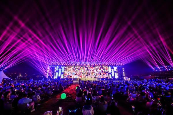 长安马自达2025粉丝盛典盛大开幕400万中国用户共启品牌新程