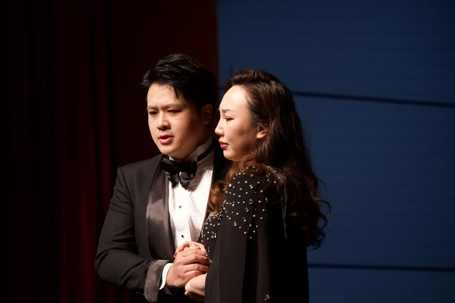 当歌剧邂逅双钢琴,揭开一个别开生面的“海上咏叹之夜”