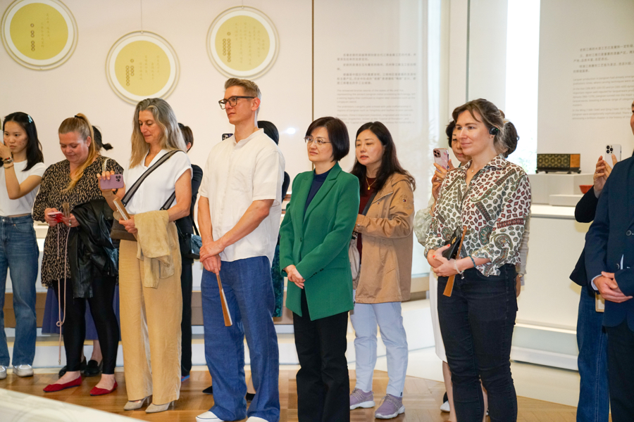 在春天遇见江南,在社会大美育课堂遇见爱艺术的你