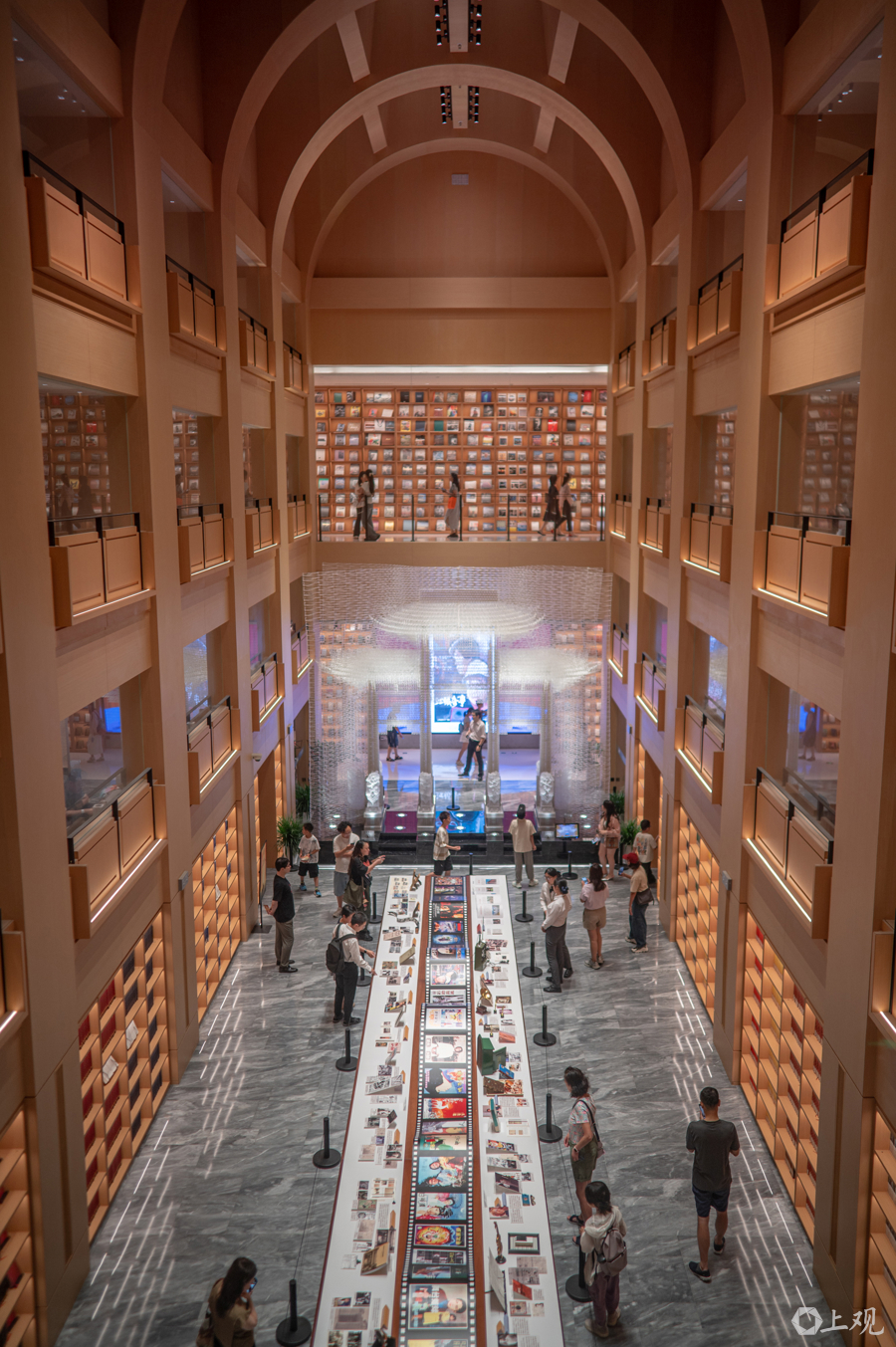 城事|书香夏夜,来徐家汇“片场”寻“阅光宝盒”