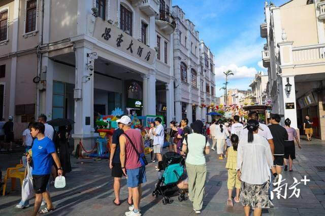 广东“高人气”里究竟有什么?