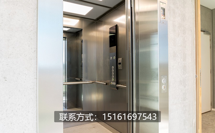 冠胜电梯1.jpg